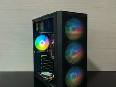 Sistem PC Gaming Intel Xeon 1220 V3, 16 GB RAM si RX 550